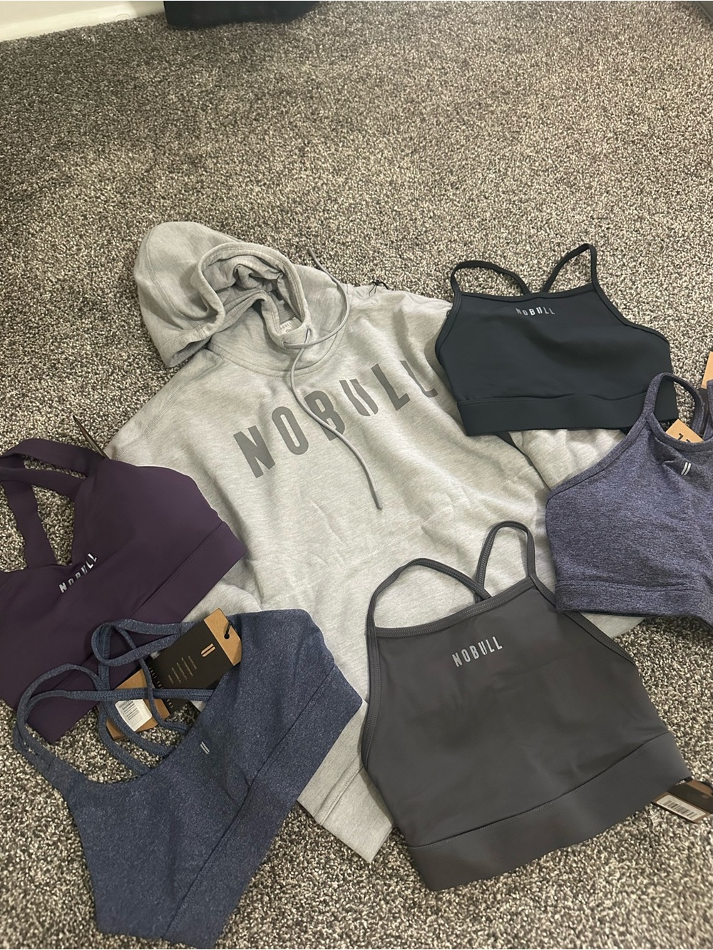 NOBULL Hoodie and 5 NOBULL Sports Bras in Gray, Black, Purple, Blue size XS NWT